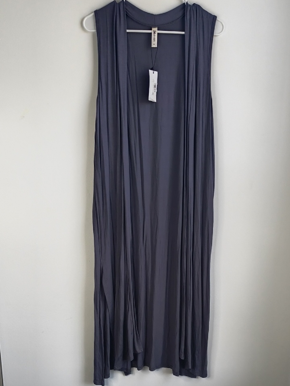 24/7 Long Sleeveless Draped Vest in Gray